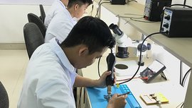 Đào tạo kỹ thuật viên sửa chữa điện thoại