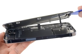 Những điều cần biết khi thay màn hình iPhone 13