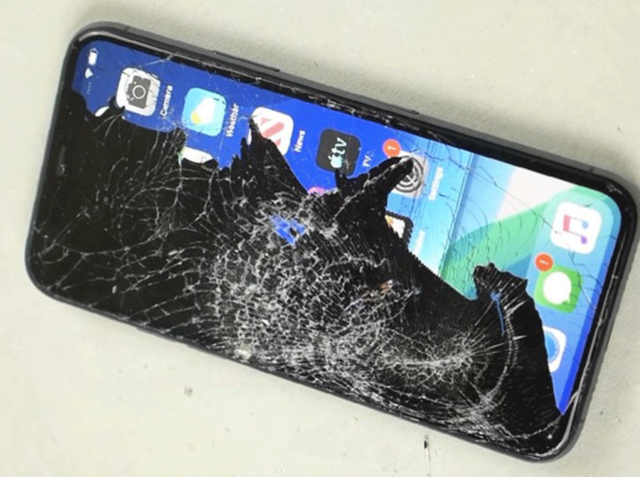 Hình ảnh iPhone 11 bị lỗi màn hình sẽ giúp bạn nhận ra các vấn đề thường gặp về màn hình của điện thoại. Tìm hiểu ngay để có những trải nghiệm tốt hơn với sản phẩm của mình.